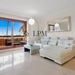 Appartement Bright Indoor And Outdoor Pool And Sauna *