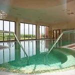 Bright Indoor And Outdoor Pool And Sauna *