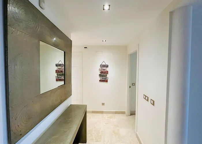 Appartamento Bright Indoor And Outdoor Pool And Sauna