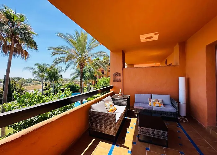 Bright Indoor And Outdoor Pool And Sauna * Estepona