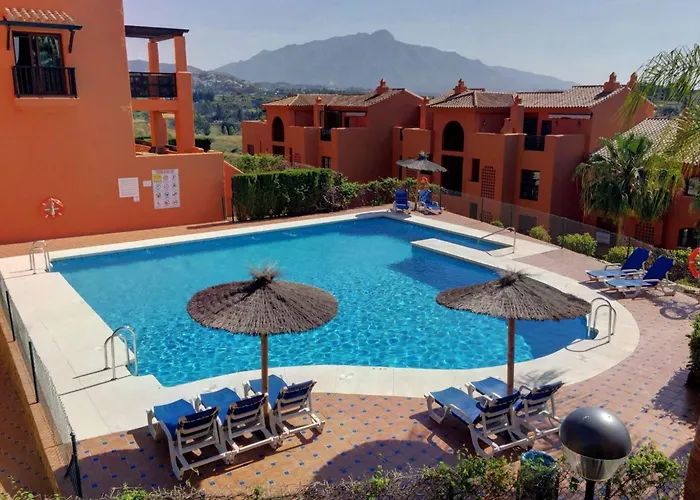 Bright Indoor And Outdoor Pool And Sauna * Estepona