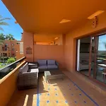 Apartamento Bright Indoor And Outdoor Pool And Sauna Estepona