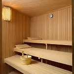 Bright Indoor And Outdoor Pool And Sauna Apartamento Estepona