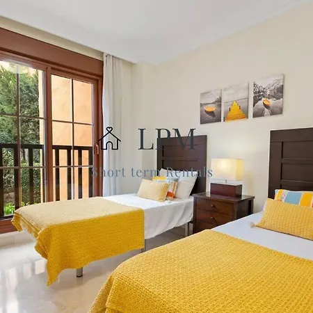 Bright Indoor And Outdoor Pool And Sauna * Estepona